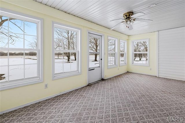 11086 Old Litchfield Trail, Litchfield, IL 62056