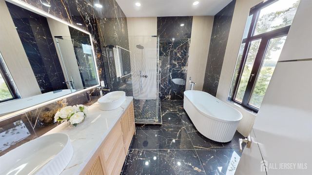 93 Buckley Road, Marlboro, NJ 07746