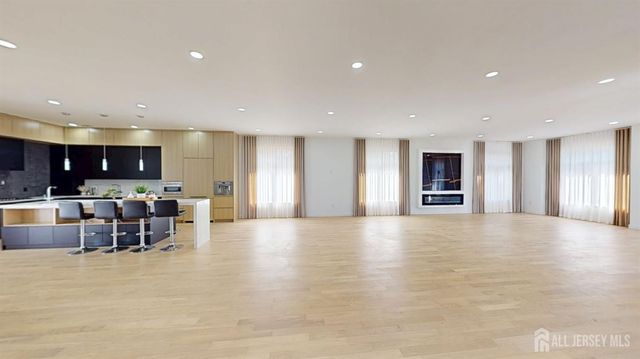 93 Buckley Road, Marlboro, NJ 07746