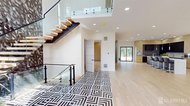 93 Buckley Road, Marlboro, NJ 07746