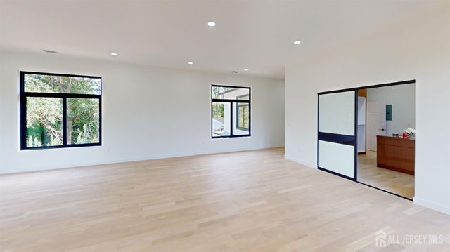 93 Buckley Road, Marlboro, NJ 07746