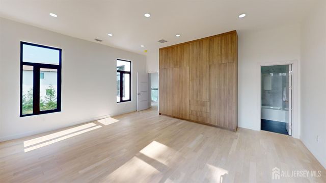 93 Buckley Road, Marlboro, NJ 07746