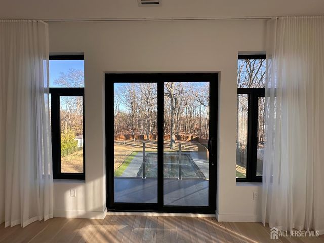 93 Buckley Road, Marlboro, NJ 07746