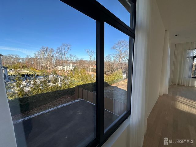 93 Buckley Road, Marlboro, NJ 07746