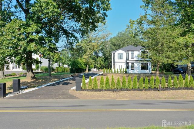 93 Buckley Road, Marlboro, NJ 07746