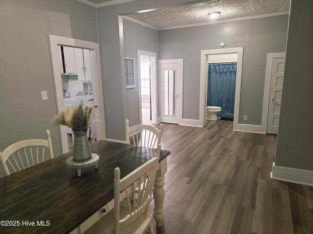 109 E Calhoun Street, Whiteville, NC 28472