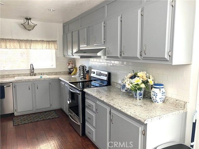 1250 N Kirby Street 77, Hemet, CA 92545