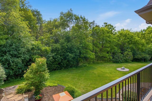 W291S5279 Ridgefield ROAD, Waukesha, WI 53189