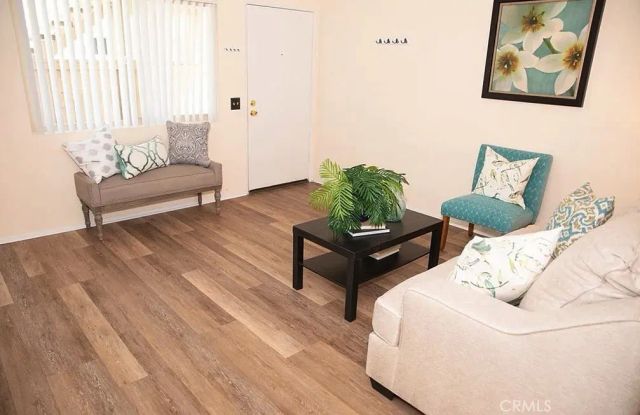 638 Bridgeport, Fullerton, CA 92833