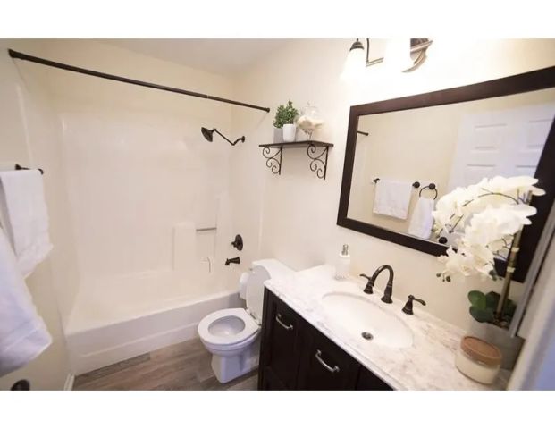 638 Bridgeport, Fullerton, CA 92833