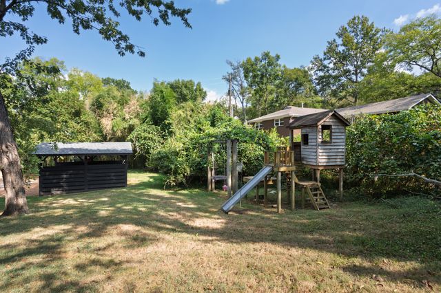 4115 Moss Rose Dr, Nashville, TN 37216