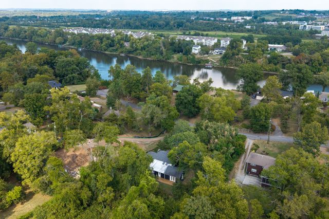 4115 Moss Rose Dr, Nashville, TN 37216