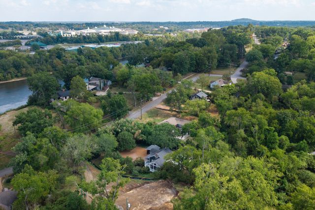 4115 Moss Rose Dr, Nashville, TN 37216