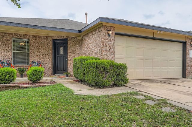132 Onyx Lake DR, Kyle, TX 78640