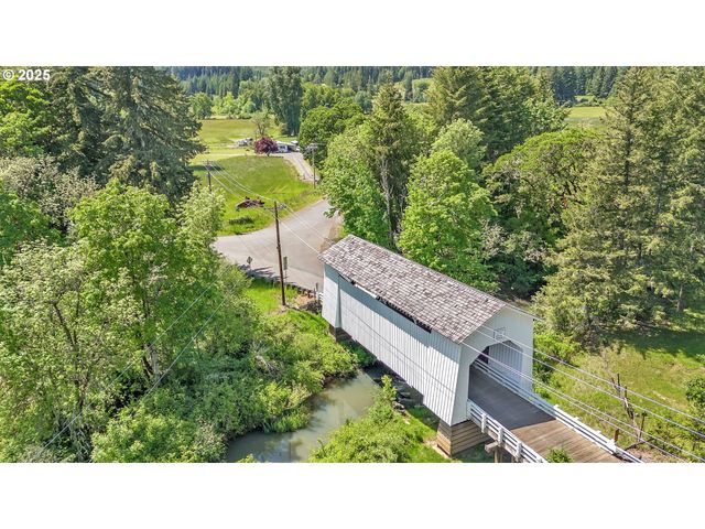 85182 COYOTE CREEK Rd, Eugene, OR 97402