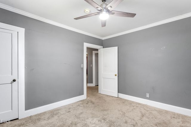 2442 Hoskins Road, Burlington, NC 27215