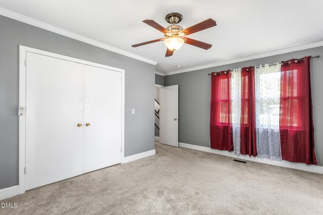 2442 Hoskins Road, Burlington, NC 27215