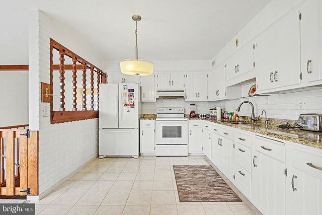 3417 WALNUT ST, Camp Hill, PA 17011