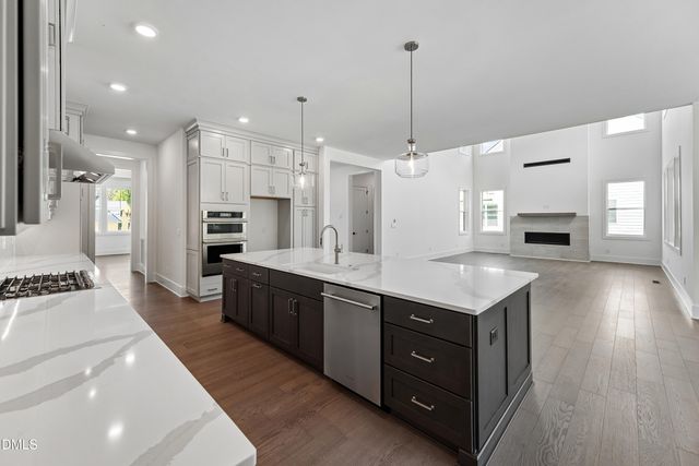 3136 Westonview Court, Apex, NC 27502