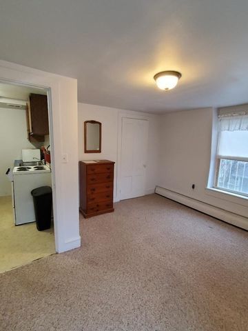 175 Rock Street 3 S, Fall River, MA 02720