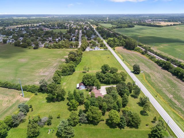 1178 London Road, West Jefferson, OH 43162