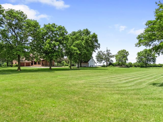 1178 London Road, West Jefferson, OH 43162