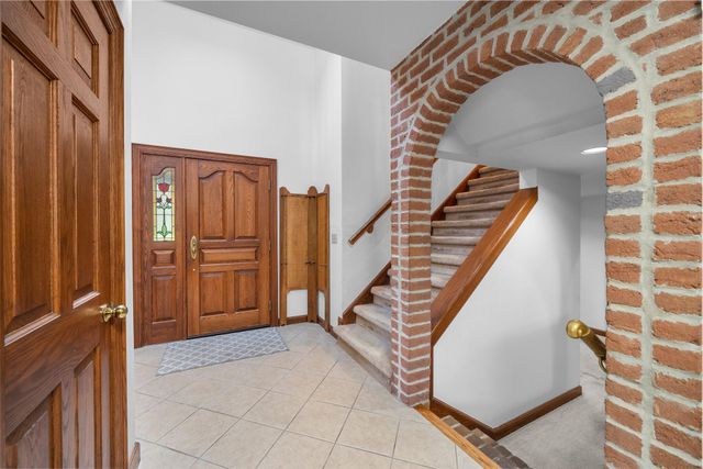 1178 London Road, West Jefferson, OH 43162