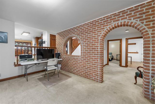 1178 London Road, West Jefferson, OH 43162