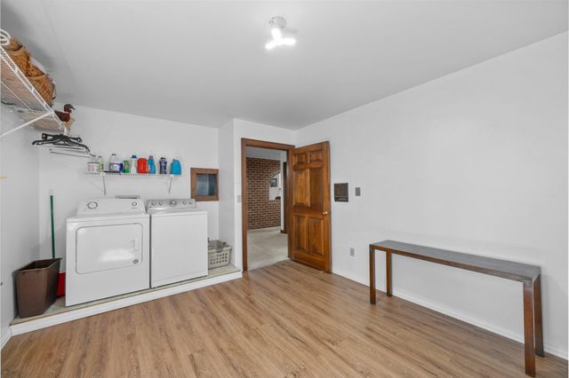 1178 London Road, West Jefferson, OH 43162