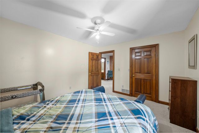 1178 London Road, West Jefferson, OH 43162