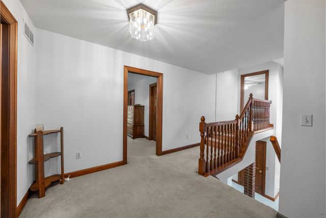 1178 London Road, West Jefferson, OH 43162