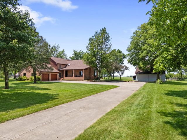 1178 London Road, West Jefferson, OH 43162
