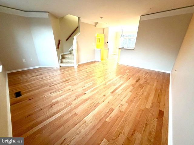 10158 TREE FROG PL, White Plains, MD 20695