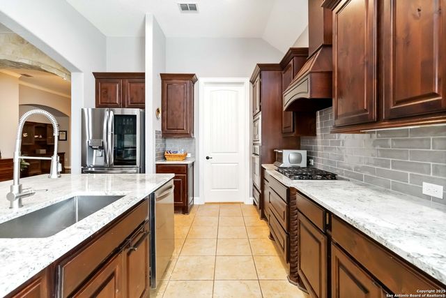 8219 Mystic Chase, Boerne, TX 78015