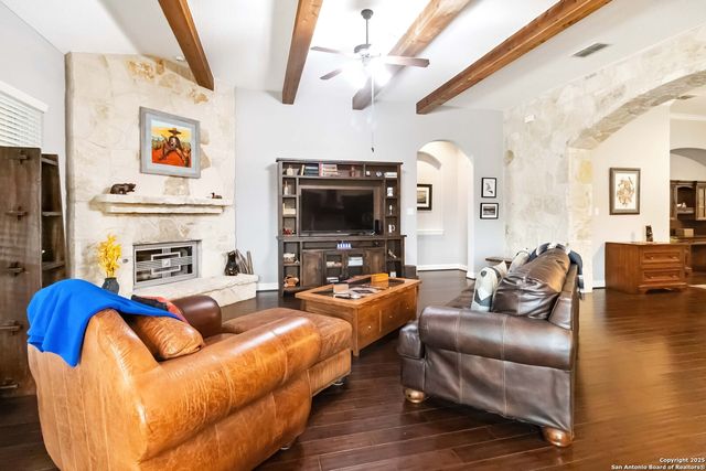 8219 Mystic Chase, Boerne, TX 78015