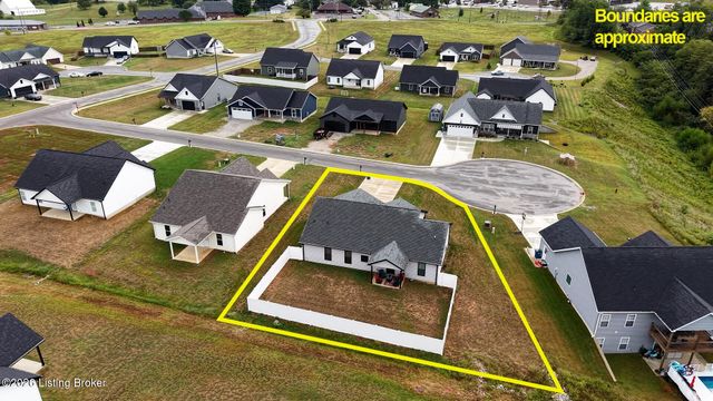 58 Robert Allen Ln, Brandenburg, KY 40108