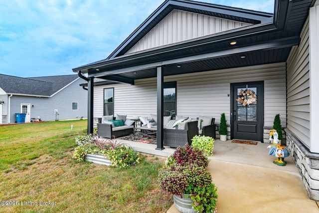 58 Robert Allen Ln, Brandenburg, KY 40108