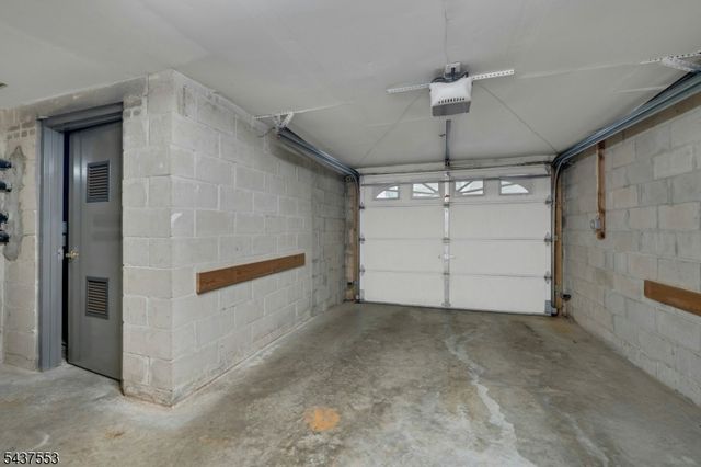 105 Roseland Ave 1601, Caldwell Boro Twp., NJ 07006