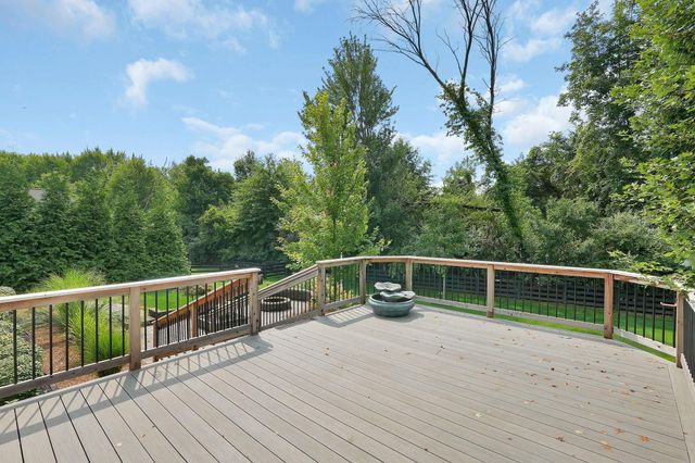 8531 Paddock Trail, Blacklick, OH 43004