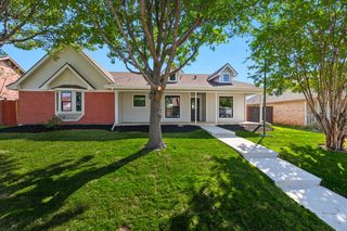 1118 Woodrow Drive, Lewisville, TX 75067