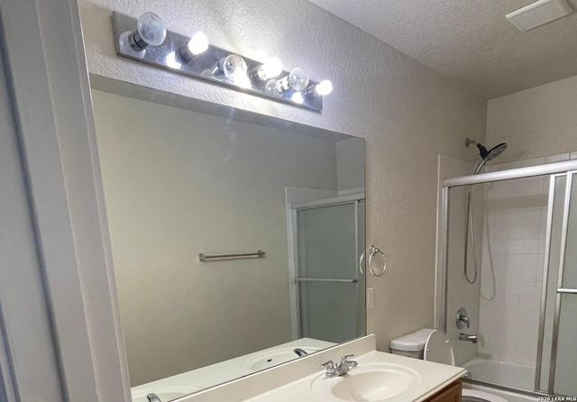 1202 Murray Winn, Windcrest, TX 78239