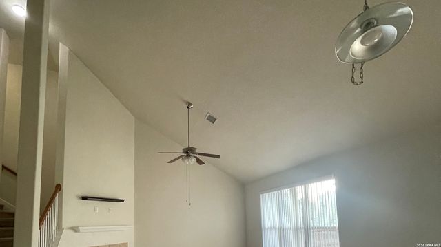 1202 Murray Winn, Windcrest, TX 78239