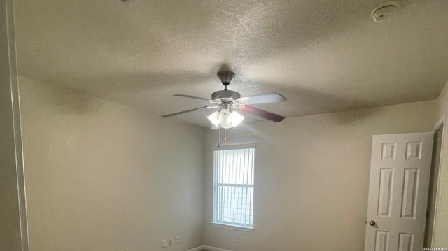 1202 Murray Winn, Windcrest, TX 78239