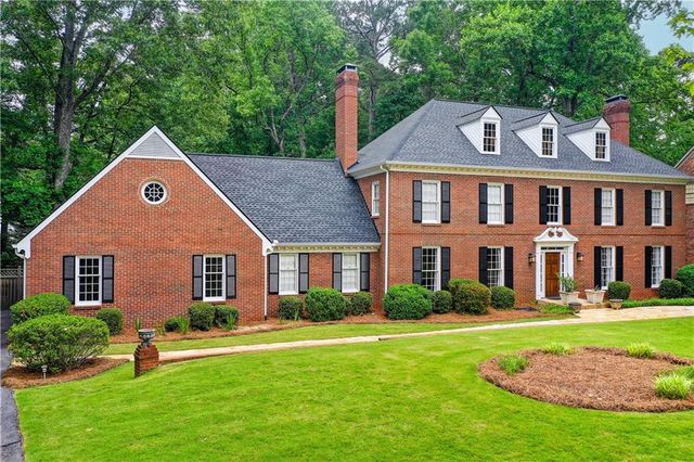 625 River Chase Point, Atlanta, GA 30328