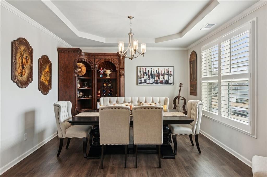 Image 6 of property listing at 4365 Sunflower Circle, Cumming, GA 30040