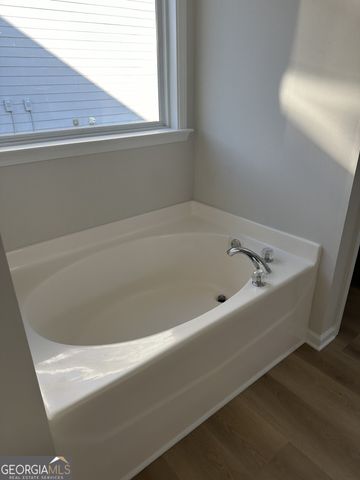 126 Horseshoe Lane, Hiram, GA 30141