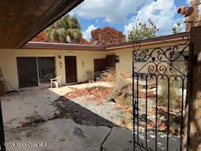 1128 Pine Tree Drive, Indian Harbour Beach, FL 32937