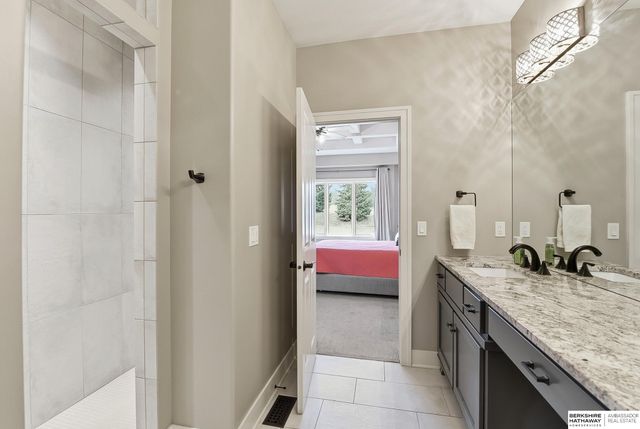 1156 S 212th Circle, Elkhorn, NE 68022