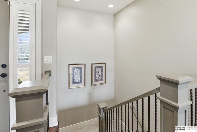 1156 S 212th Circle, Elkhorn, NE 68022