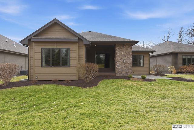 1156 S 212th Circle, Elkhorn, NE 68022